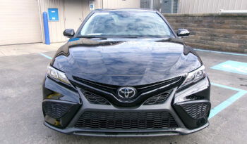 TOYOTA CAMRY SE NIGHT SHADE full