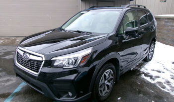 SUBARU FORESTER PREMIUM full