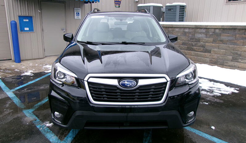 SUBARU FORESTER PREMIUM full