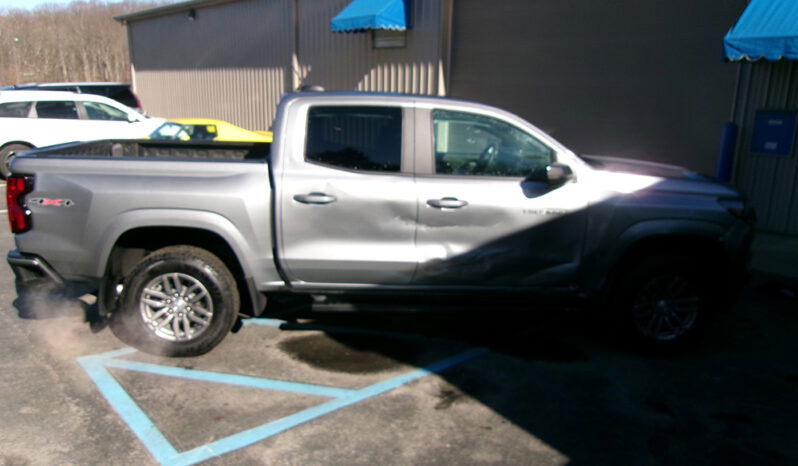 CHEVROLET COLORADO LT CREW CAB full