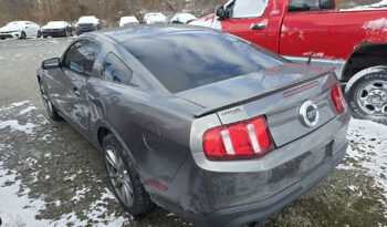 FORD MUSTANG GT full