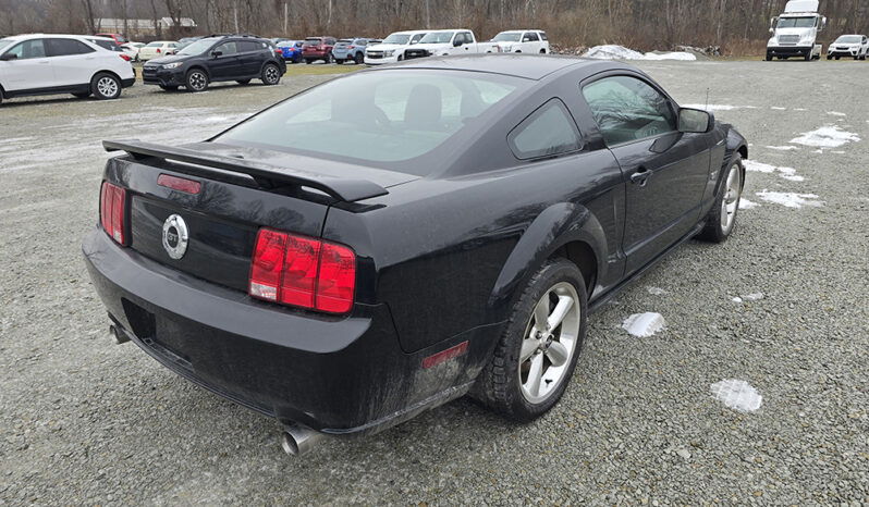 FORD MUSTANG GT full