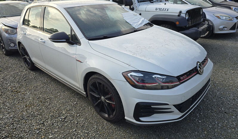 VOLKSWAGEN GTI S full