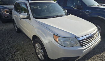 SUBARU FORESTER PREMIUM full