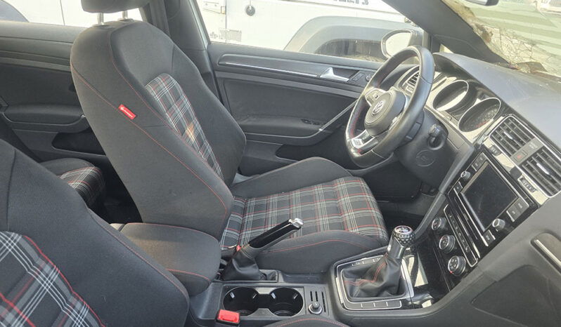 VOLKSWAGEN GTI S full